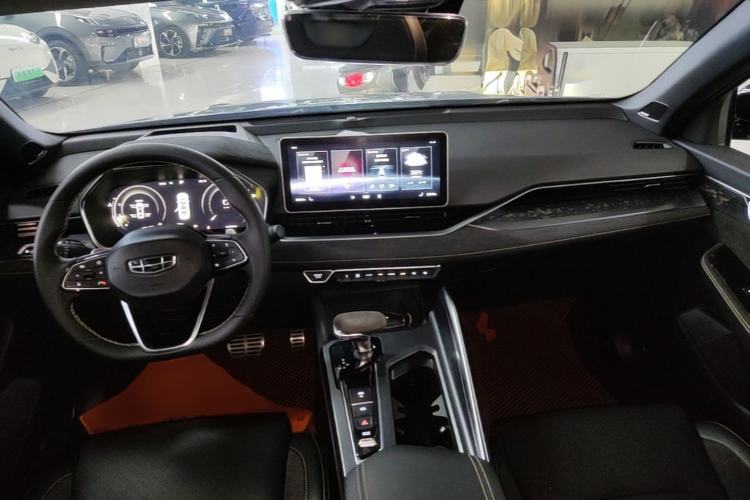 Used Geely Auto Preface 2021 2.0TD Space-Time Edition Starry Celestial Center Console