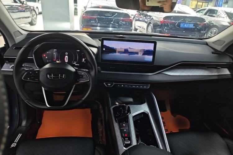 Used Geely Auto Preface 2021 2.0TD Luxury Version Center Console