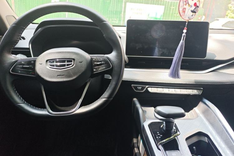 Used Geely Auto Preface 2021 2.0TD Luxury+ Version Center Console