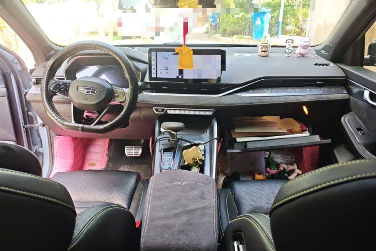 Used Geely Auto Preface 2021 2.0TD Space-Time Edition Starry Celestial Center Console
