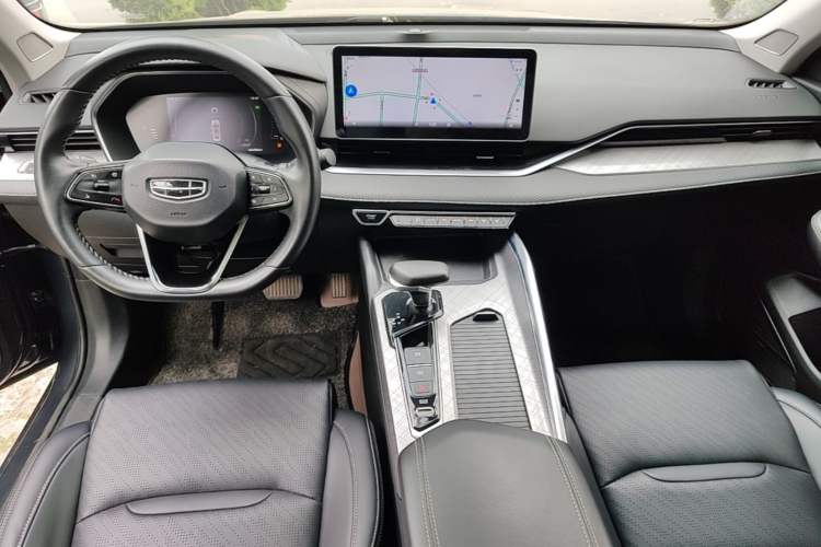 Used Geely Auto Preface 2021 2.0TD Luxury Version Center Console