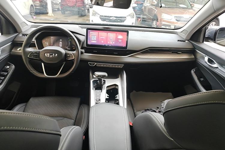 Used Geely Auto Preface 2021 2.0TD Luxury Version Center Console