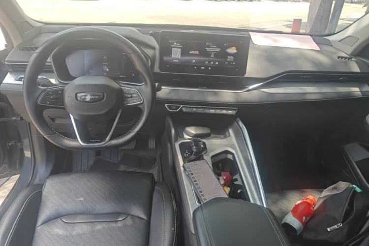 Used Geely Auto Preface 2021 2.0TD Luxury Version Center Console