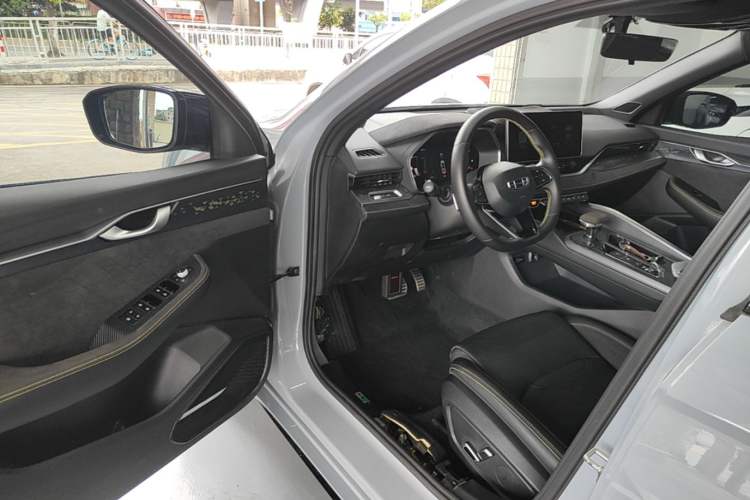 Used Geely Auto Preface 2021 2.0TD Space-Time Edition Hao Yue Driver Seat