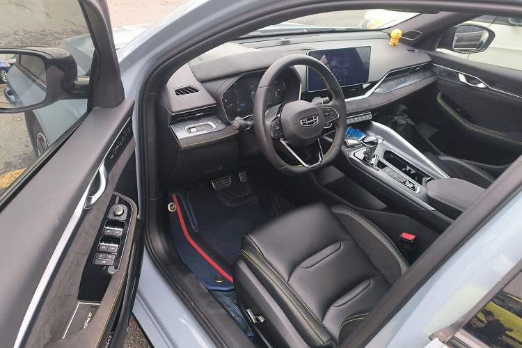 Used Geely Auto Preface 2021 2.0TD Space-Time Edition Hao Yue Driver Seat