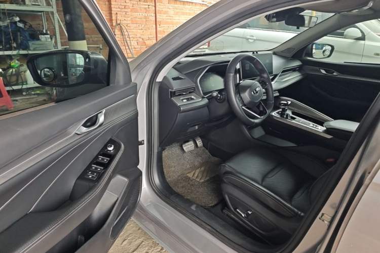 Used Geely Auto Preface 2021 2.0TD Luxury+ Version Driver Seat