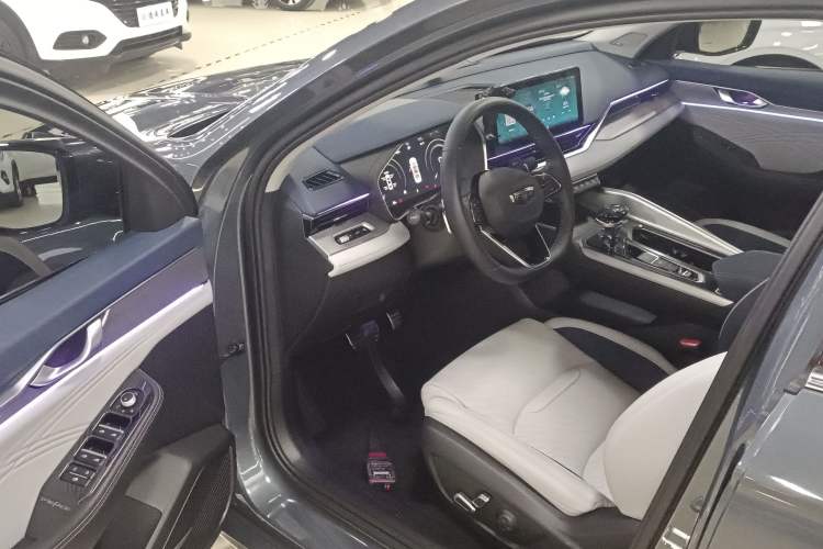 Used Geely Auto Preface 2021 Revised Version 2.0TD Luxury Edition Driver Seat