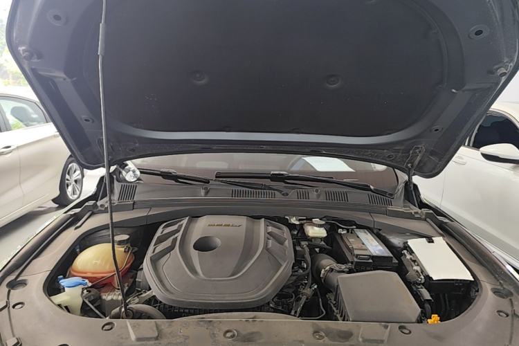 Used Geely Auto Preface 2021 Revised Version 2.0TD Luxury Edition Engine Bay