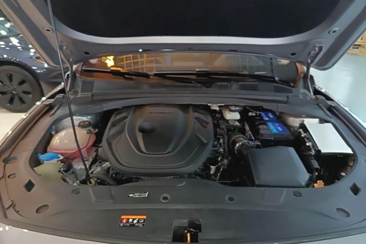 Used Geely Auto Preface 2021 2.0TD Luxury Version Engine Bay