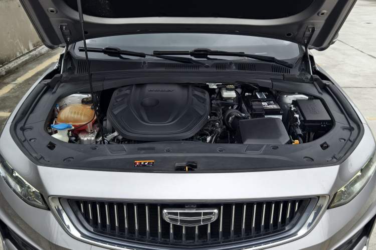 Used Geely Auto Preface 2021 2.0TD Luxury Version Engine Bay