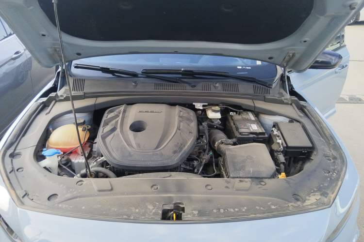 Used Geely Auto Preface 2021 2.0TD Space-Time Edition Hao Yue Engine Bay