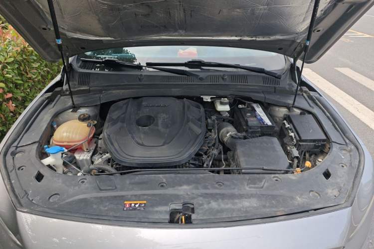 Used Geely Auto Preface 2021 2.0TD Luxury Version Engine Bay