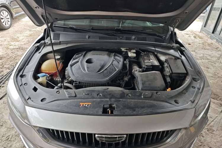 Used Geely Auto Preface 2021 2.0TD Luxury+ Version Engine Bay