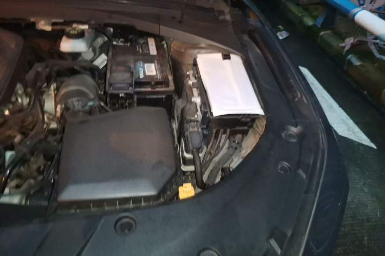Used Geely Auto Preface 2021 2.0TD Luxury Version Engine Bay Left
