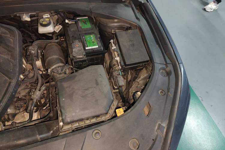 Used Geely Auto Preface 2021 2.0TD Luxury Version Engine Bay Left