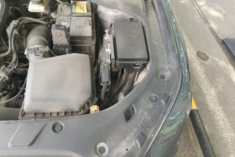 Used Geely Auto Preface 2021 2.0TD Luxury Version Engine Bay Left