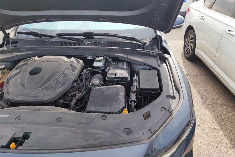 Used Geely Auto Preface 2021 Revised Version 2.0TD Luxury Edition Engine Bay Left
