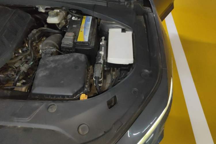 Used Geely Auto Preface 2021 2.0TD Luxury Version Engine Bay Left