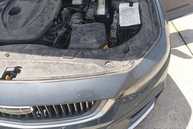 Used Geely Auto Preface 2021 Revised Version 2.0TD Luxury Edition Engine Bay Left