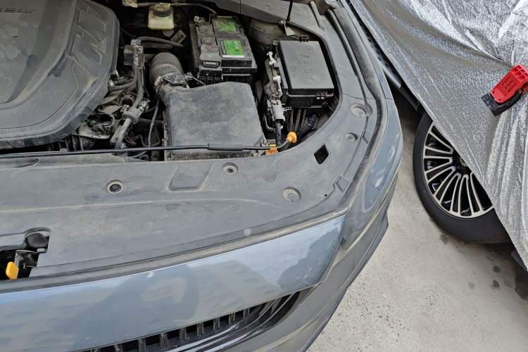 Used Geely Auto Preface 2021 Revised Version 2.0TD Luxury Edition Engine Bay Left