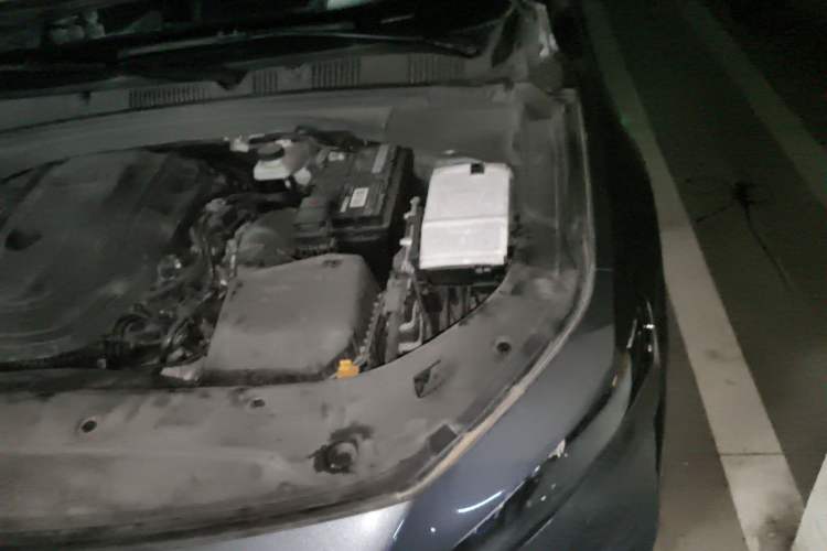 Used Geely Auto Preface 2021 Revised Version 2.0TD Luxury Edition Engine Bay Left