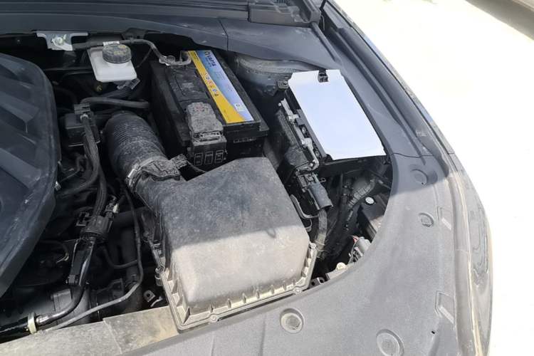 Used Geely Auto Preface 2021 Revised Version 2.0TD Luxury Edition Engine Bay Left