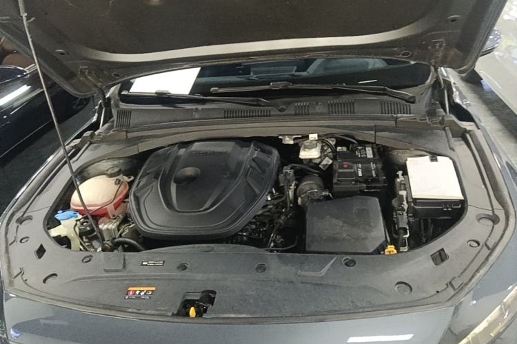 Used Geely Auto Preface 2021 2.0TD Luxury Version Engine Bay