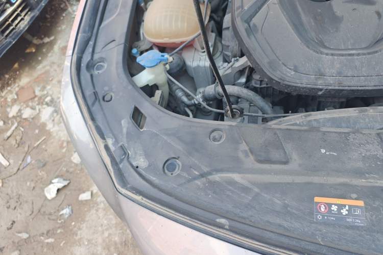 Used Geely Auto Preface 2021 2.0TD Luxury Version Engine Bay Right