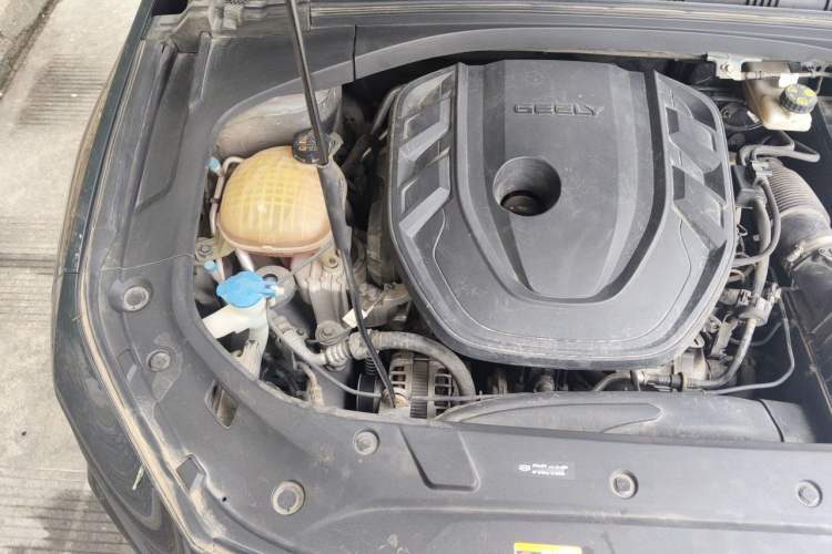 Used Geely Auto Preface 2021 2.0TD Luxury Version Engine Bay Right