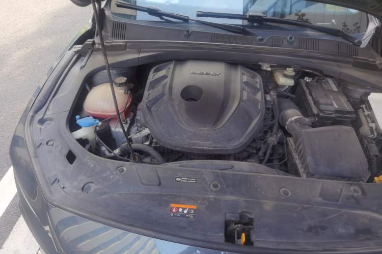 Used Geely Auto Preface 2021 Revised Version 2.0TD Luxury Edition Engine Bay Right