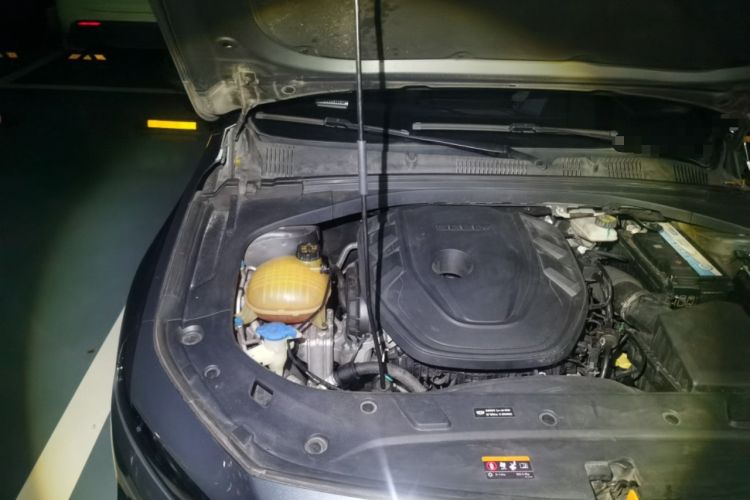Used Geely Auto Preface 2021 2.0TD Luxury Version Engine Bay Right