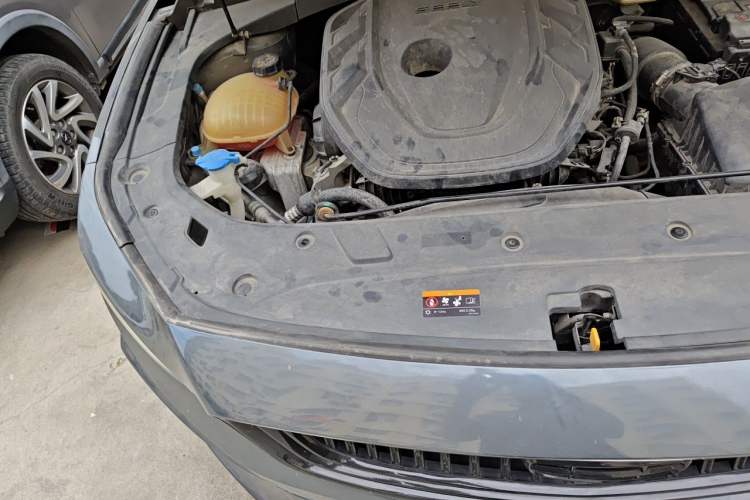 Used Geely Auto Preface 2021 Revised Version 2.0TD Luxury Edition Engine Bay Right