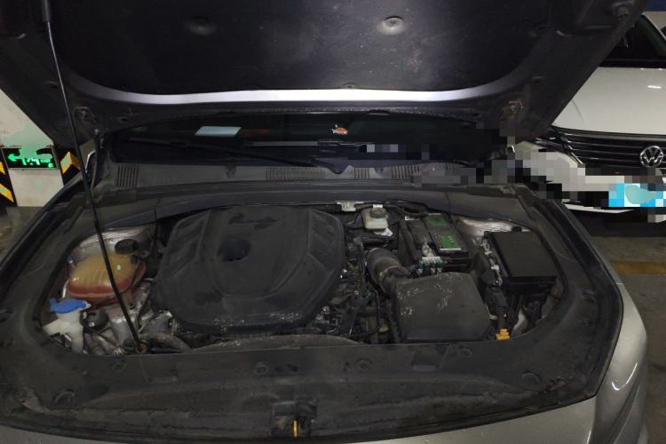 Used Geely Auto Preface 2021 2.0TD Luxury Version Engine Bay