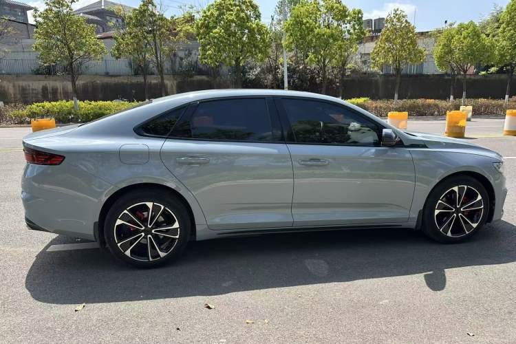 Used Geely Auto Preface 2021 2.0TD Space-Time Edition Hao Yue Exterior 2