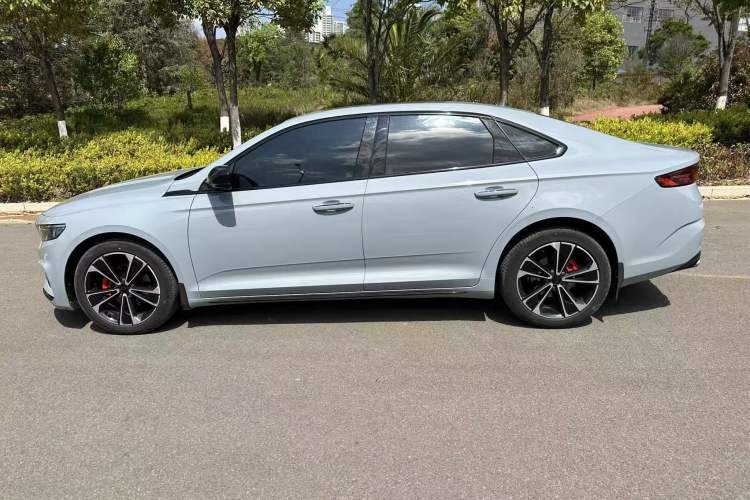 Used Geely Auto Preface 2021 2.0TD Space-Time Edition Hao Yue Exterior 3