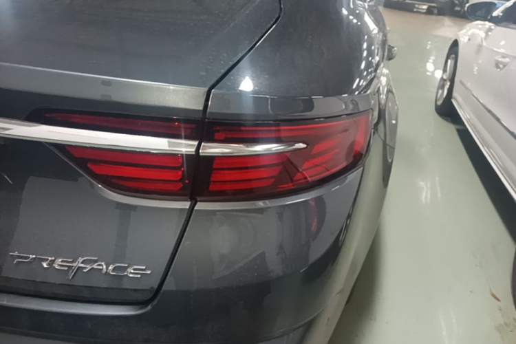 Used Geely Auto Preface 2021 Revised Version 2.0TD Luxury Edition Exterior 3