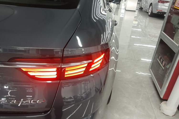 Used Geely Auto Preface 2021 2.0TD Luxury Version Exterior 3
