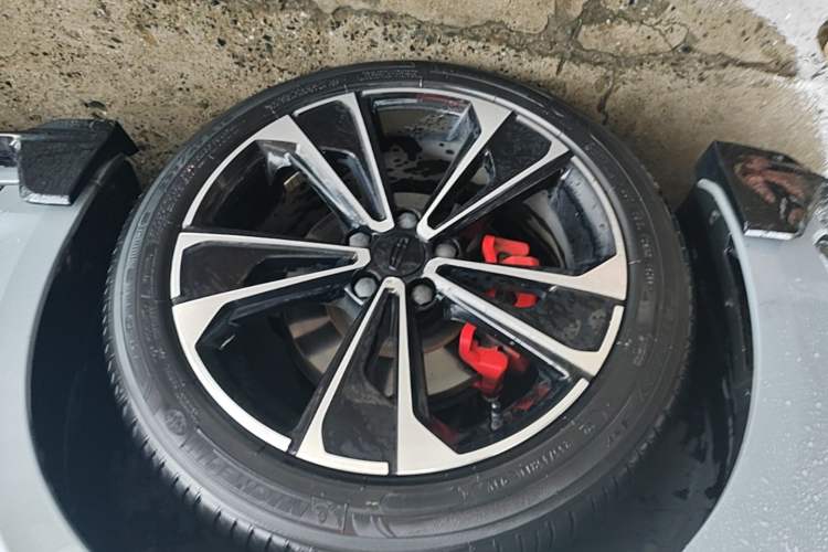 Used Geely Auto Preface 2021 2.0TD Space-Time Edition Hao Yue Exterior 4