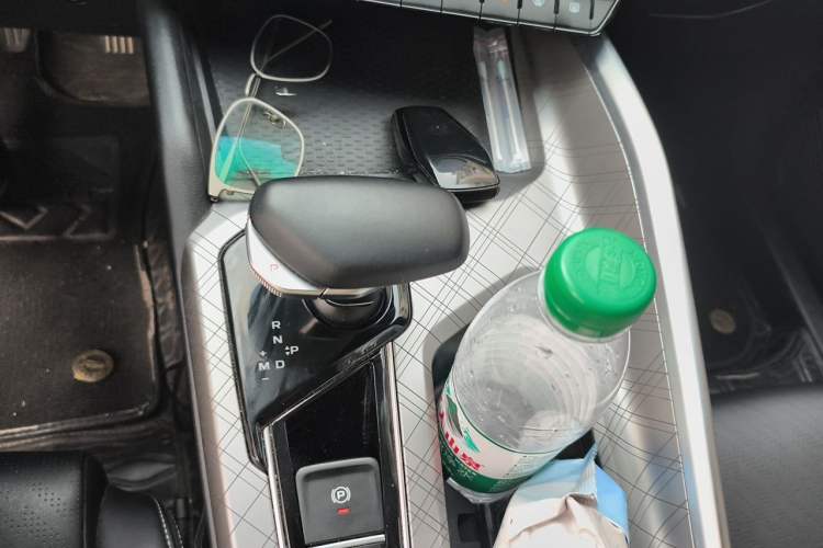 Used Geely Auto Preface 2021 2.0TD Luxury Version Gear Lever