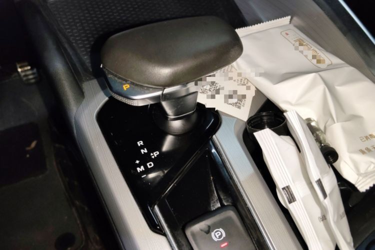 Used Geely Auto Preface 2021 Revised Version 2.0TD Luxury Edition Gear Lever