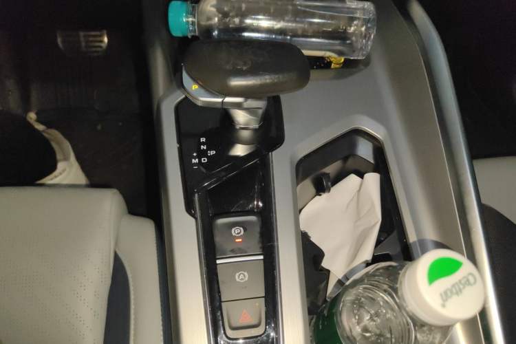 Used Geely Auto Preface 2021 2.0TD Luxury Version Gear Lever