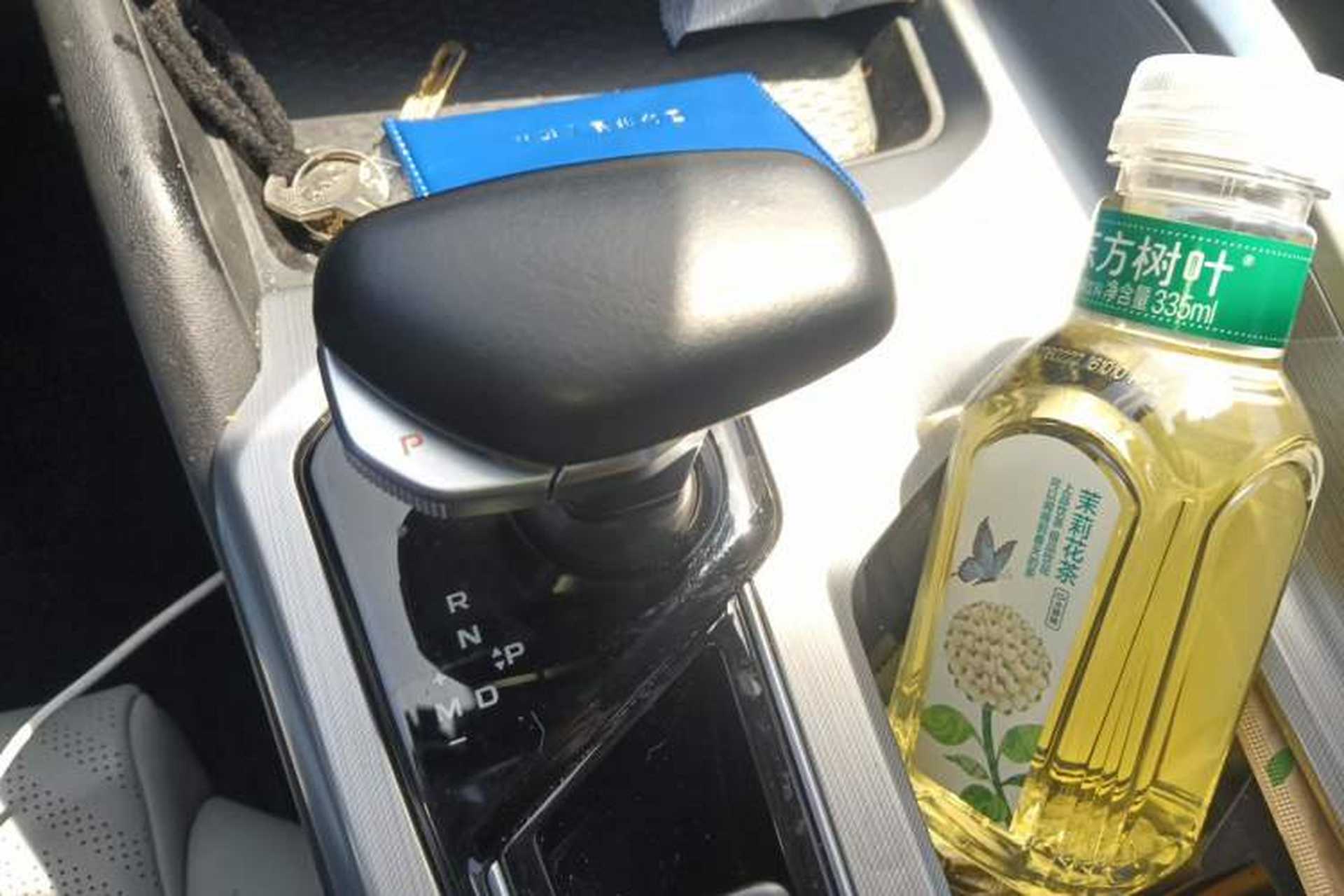Used Geely Auto Preface 2021 Revised Version 2.0TD Luxury Edition Gear Lever