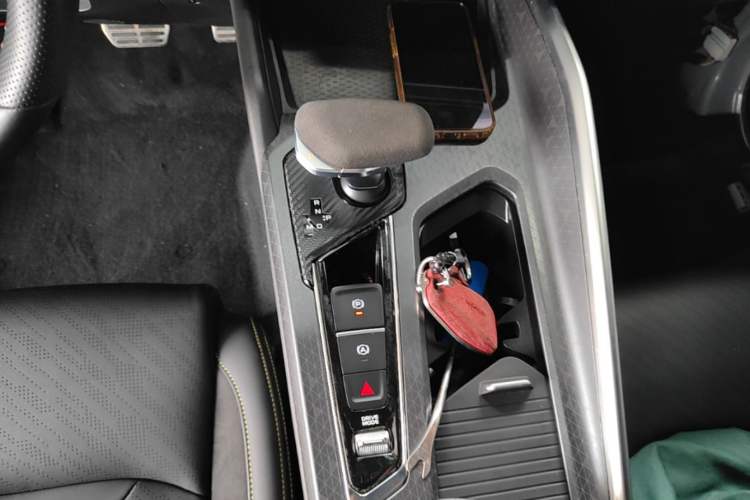 Used Geely Auto Preface 2021 2.0TD Space-Time Edition Hao Yue Gear Lever