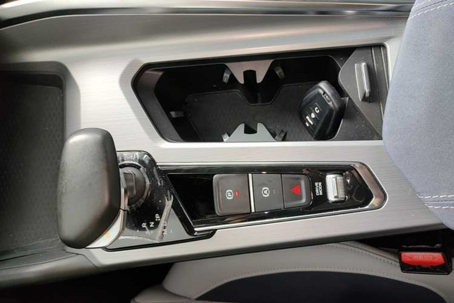 Used Geely Auto Preface 2021 Revised Version 2.0TD Luxury Edition Gear Lever