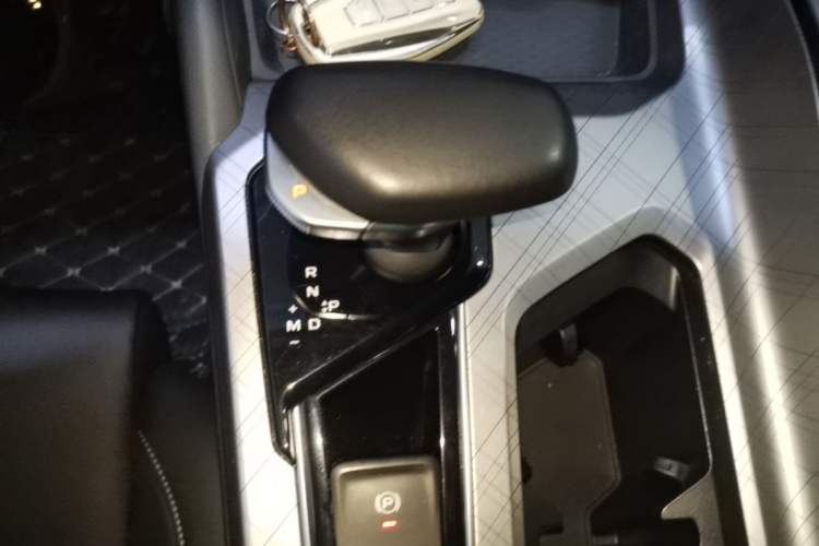 Used Geely Auto Preface 2021 2.0TD Luxury Version Gear Lever
