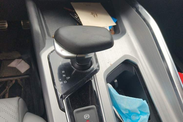 Used Geely Auto Preface 2021 2.0TD Luxury Version Gear Lever