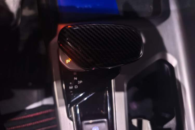 Used Geely Auto Preface 2021 2.0TD Luxury Version Gear Lever