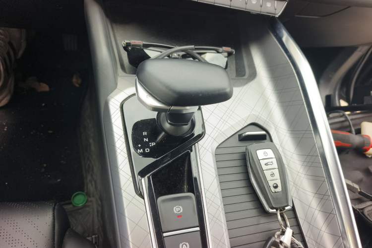 Used Geely Auto Preface 2021 2.0TD Luxury Version Gear Lever