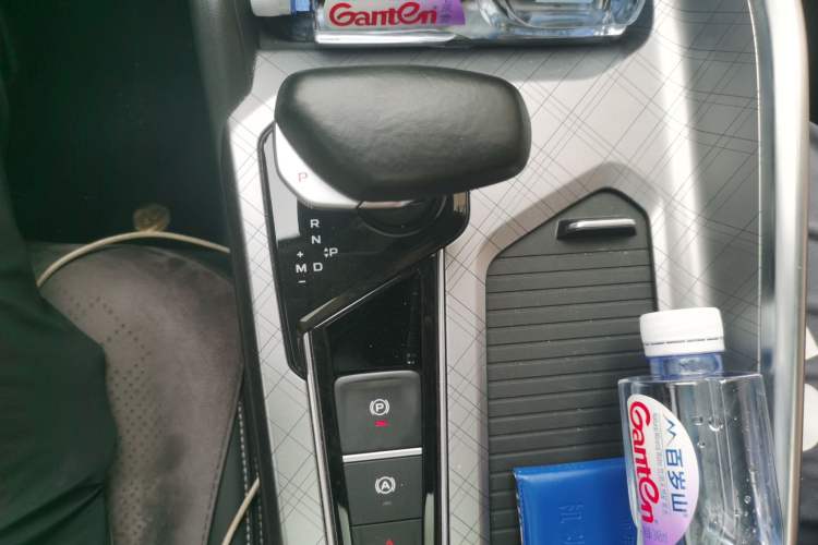 Used Geely Auto Preface 2021 2.0TD Luxury Version Gear Lever