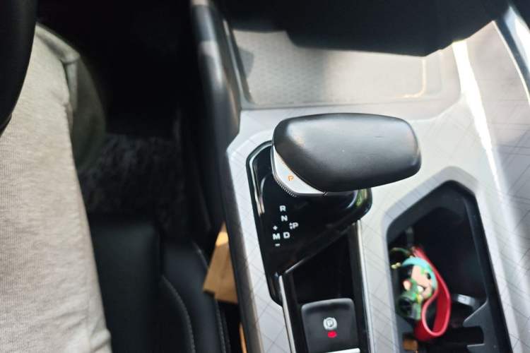 Used Geely Auto Preface 2021 2.0TD Luxury+ Version Gear Lever